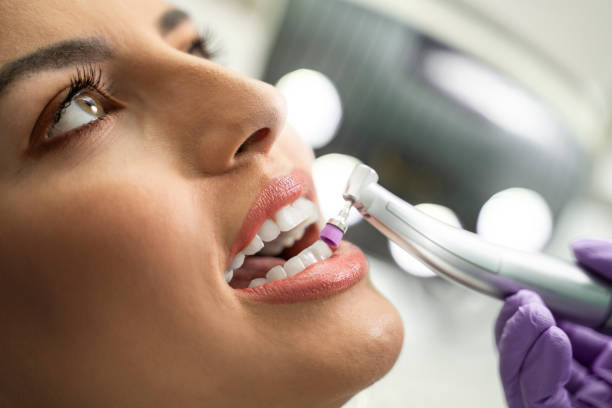 Профессиональная чистка зубов ВСЕГО за  ̶4̶7̶5̶0̶  3300 ₽ при записи с сайта